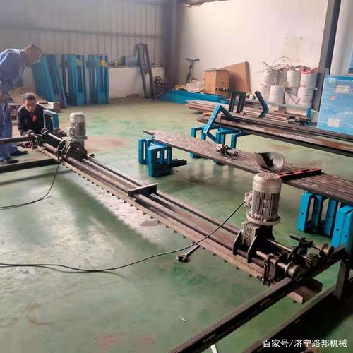 牛场拉纹机 推动畜牧业机械化发展的关键设备